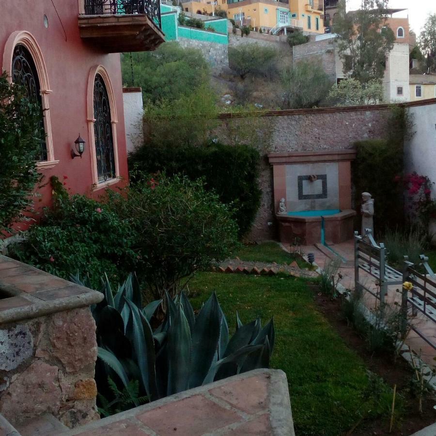 Pensión Casa Carolina *